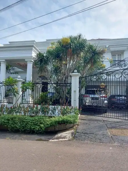 Rumah Mewah Dan Asri Dalam Komplek Di Cilandak Jakarta Selatan