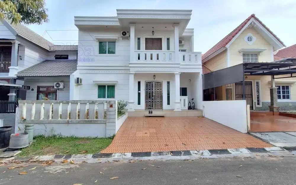 Rumah Mewah 3 Lantai Dutamas Batam Center