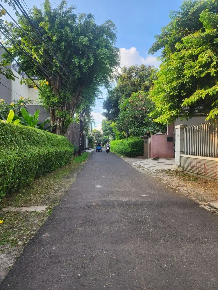 Rumah Bagus Terawat Strategis Di Cipete Jakarta Selatan