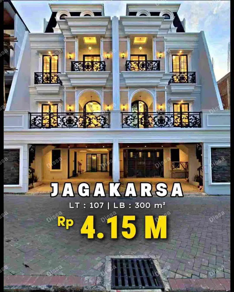 RUMAH MEWAH  ASRI SIAP HUNI DALAM TOWNHOUSE DEKAT TOL  DI JAGAKARSA