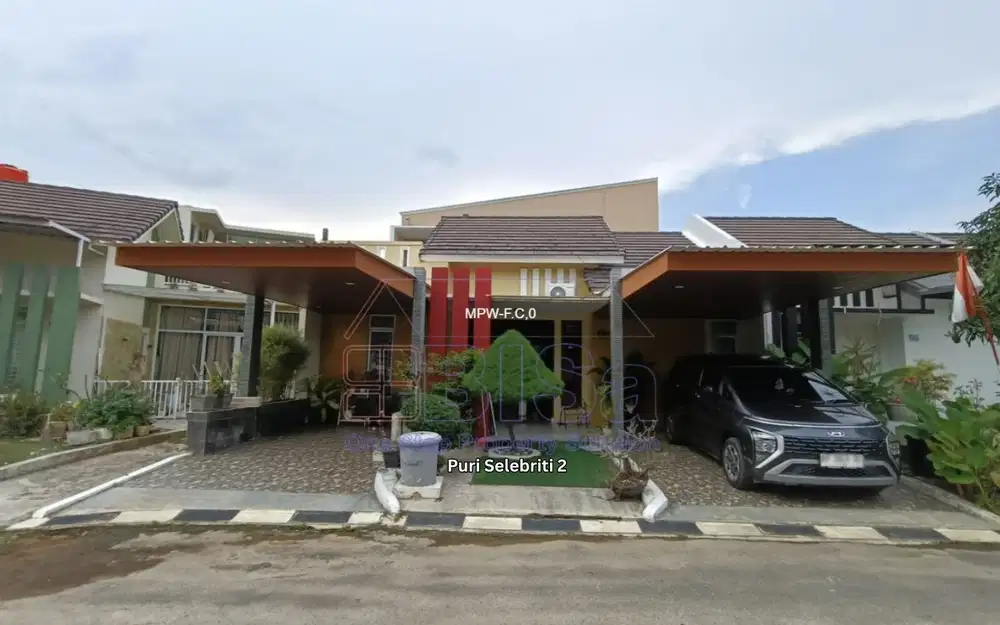 Rumah Hook Tengah 2 Lantai Semi Furnish di Puri Selebriti 2