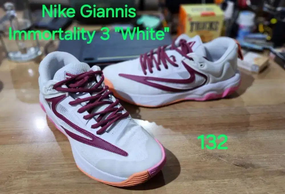 Sepatu Nike Giannis Immortality 3 White