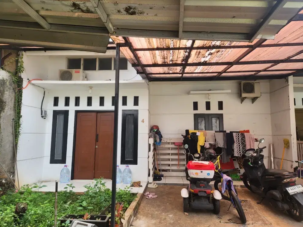 Rumah SHM Hadap Selatan 12 Mnt ke Kebayoran Park Dibantu KPR J-35491