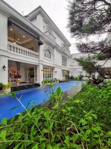 Rumah Classic Mewah Furnished Hoek Di Pejaten Jakarta Selatan
