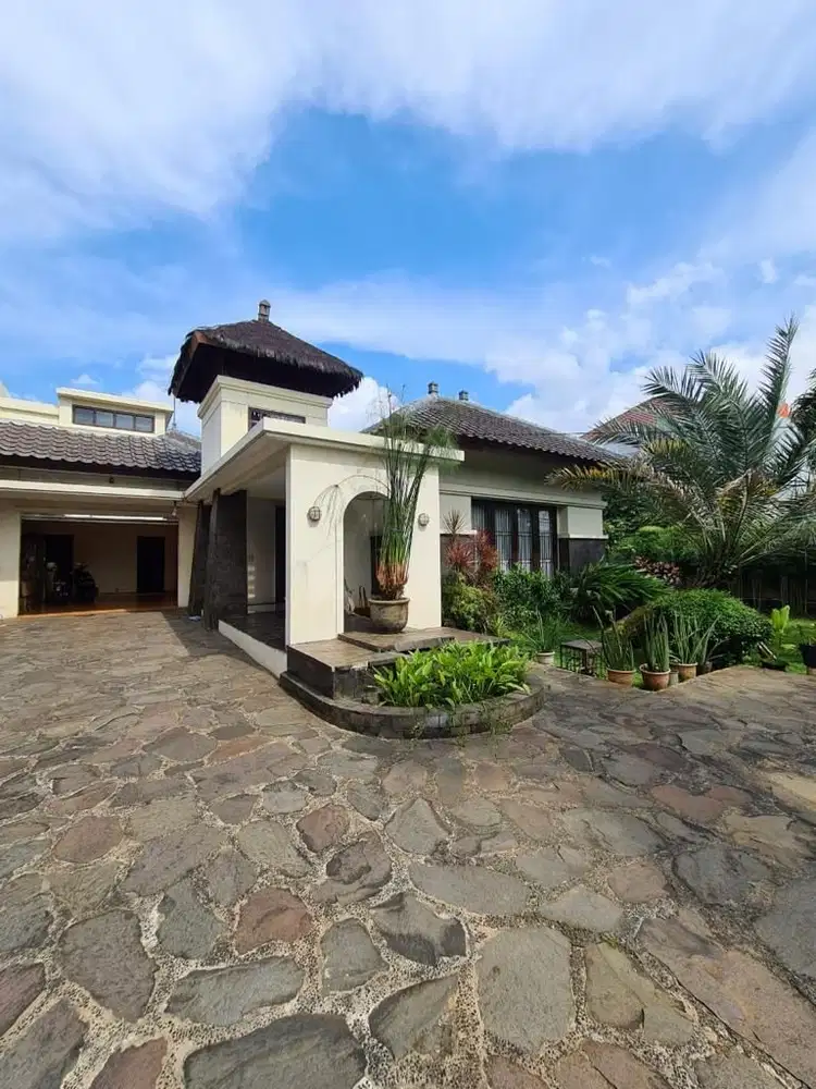 Rumah Luas Strategis Pinggir Jalan Raya Di Jagakarsa, Jakarta Selatan