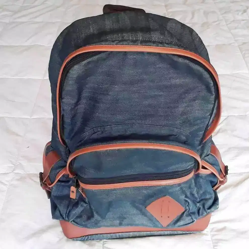 Tas Ransel Laptop Denim Casual