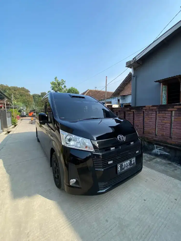 Sewa mobil hiace,elf,medium bus & bigbus surabaya