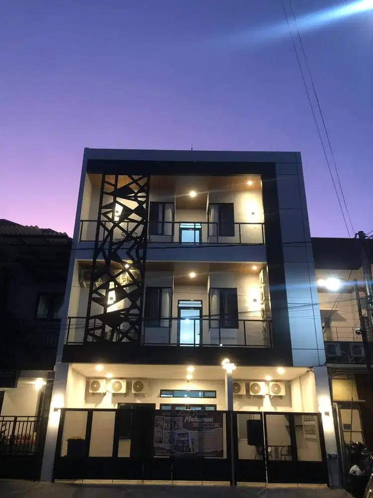 Rumah Kost Ekslusif 18 Kamar jalan Soekarno Hatta Luas 129 m2