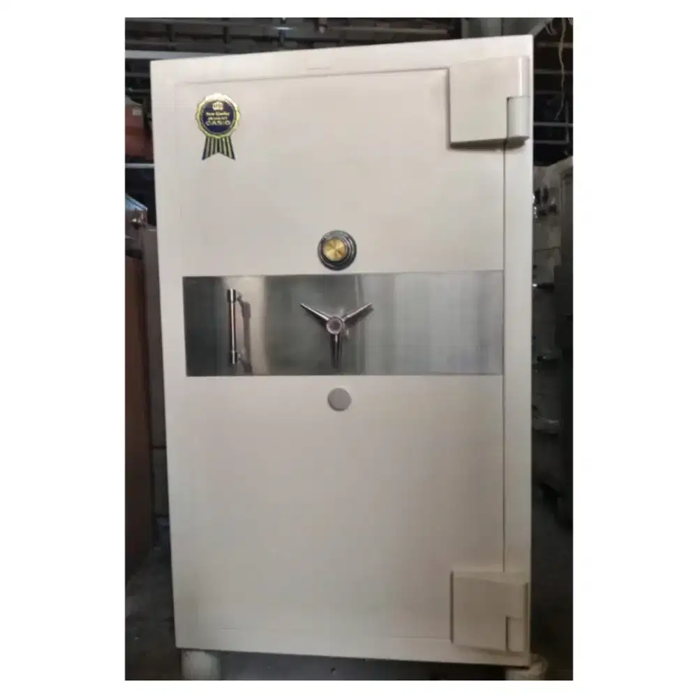 Brankas Casio Tinggi 150 cm Brangkas Bekas Tahan Api Safety