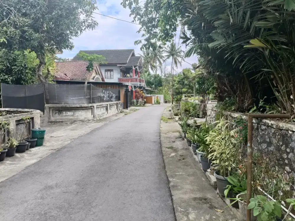 Disewakan tanah cocok untuk villa, resto di barat kampus UII terpadu