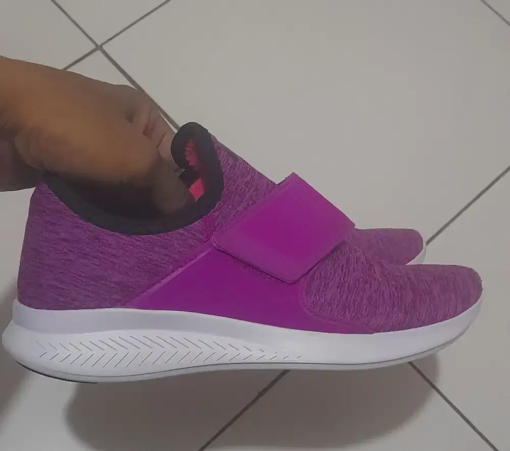 Sepatu new balance size 36,5