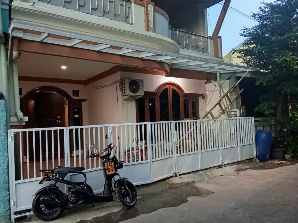 Kanopi dan pintu pagar besi hollo