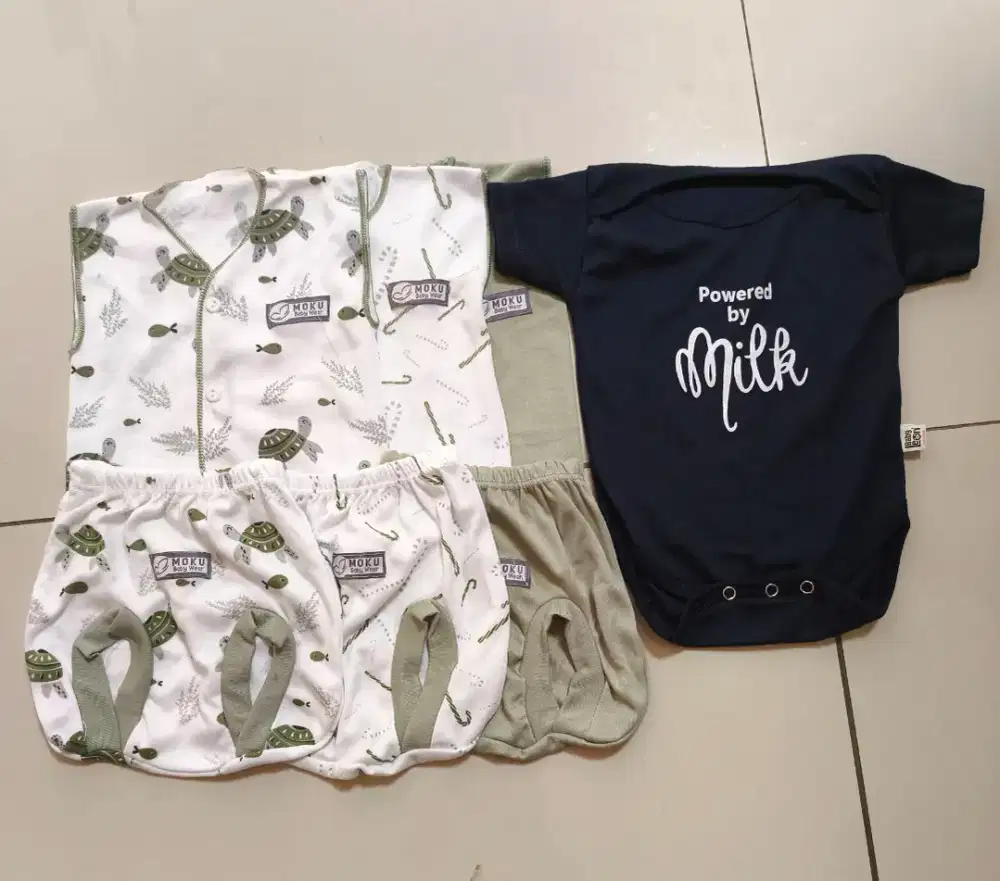 Setelan Kutung dan Jumper untuk Newborn