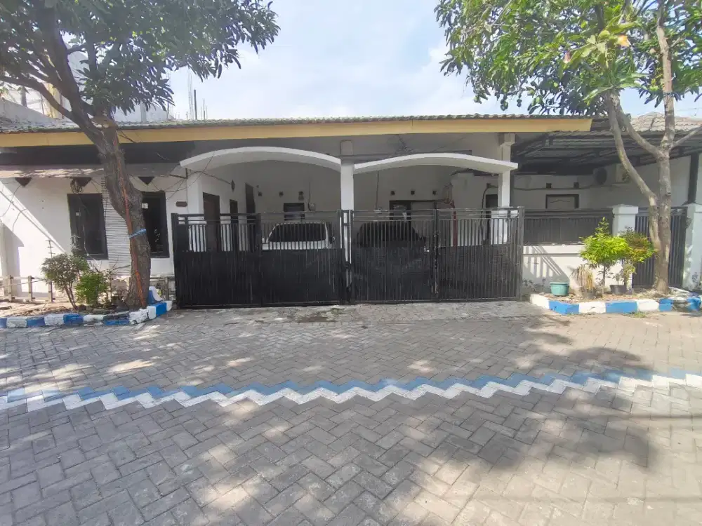Dijual 2 rumah gandeng MCG dekat RSUD dekat sekolahan & pasar larangan