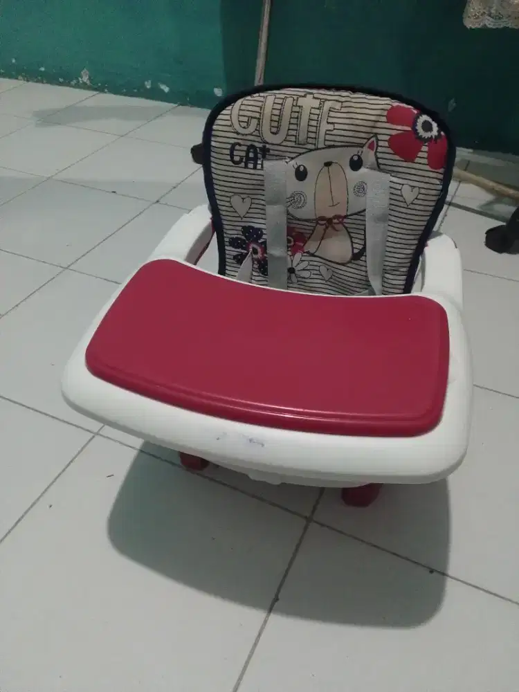 babydoes kursi makan bayi