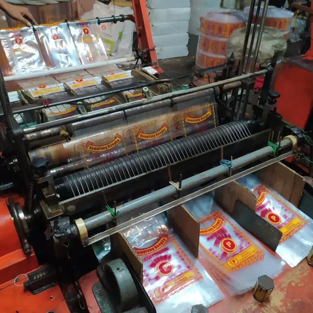 DIJUAL BORONGAN MESIN CETAK POTONG PLASTIK KANTONG GULA PP PE OPP HD