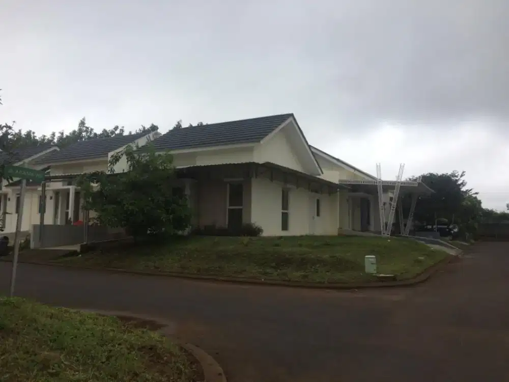 Dijual / disewakan rumah di BSB forest HILL