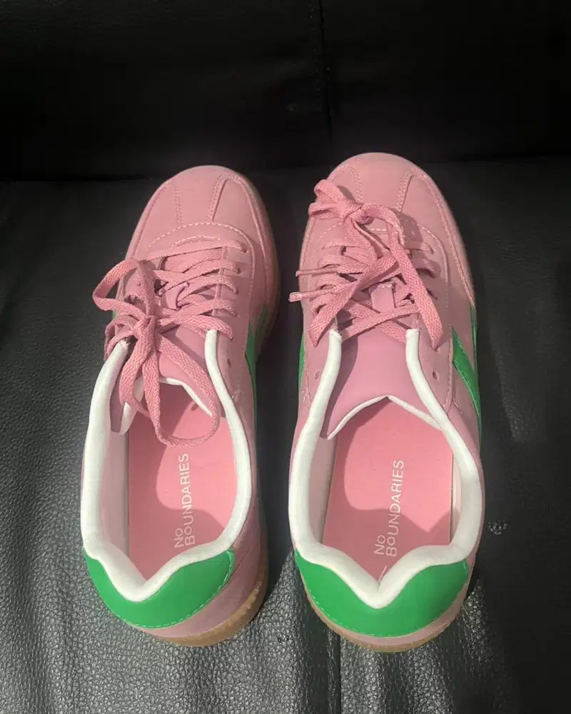 Sepatu Wanita - No Boundaries