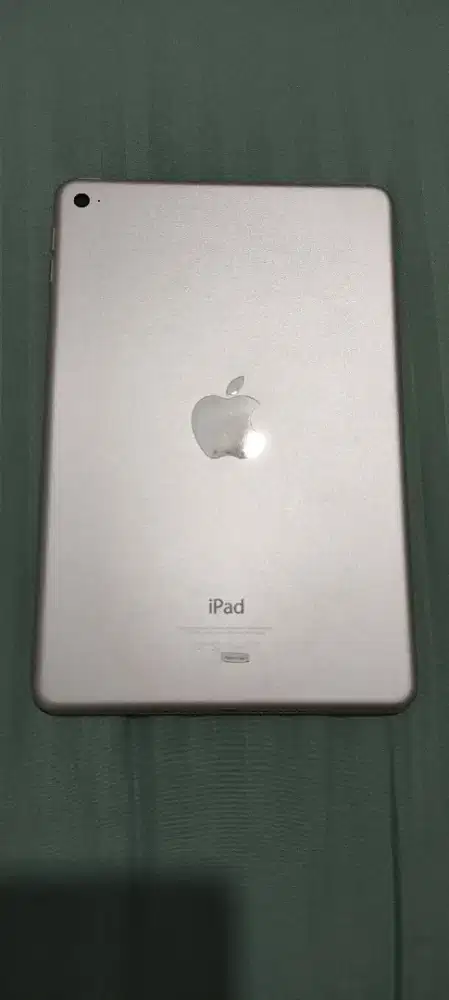 Ipad mini 4 128GB wifi only