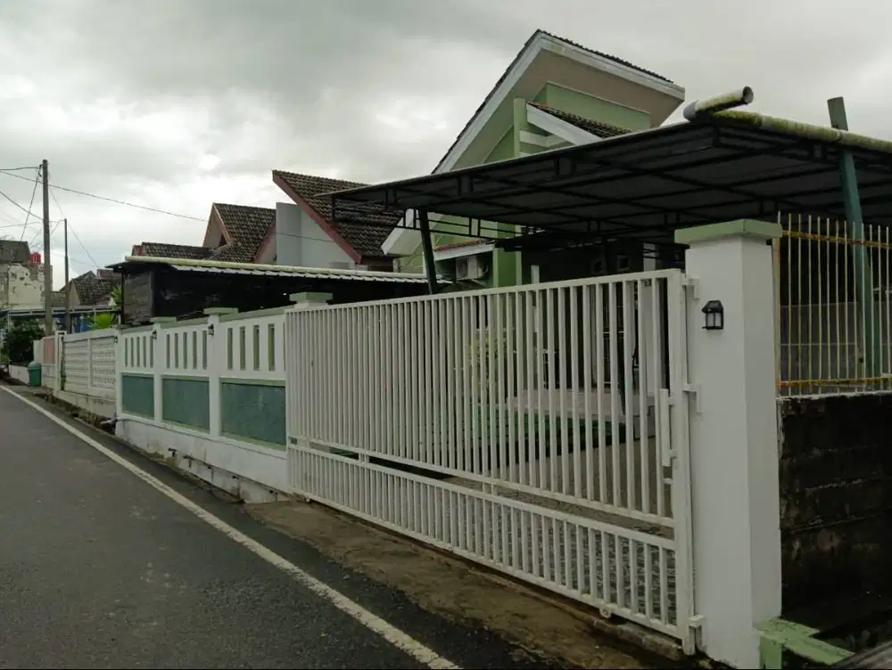 Rumah dijual di kawasan elite