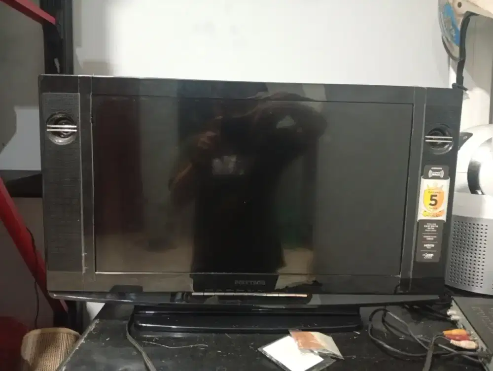 Dijual TV Polytron flat
