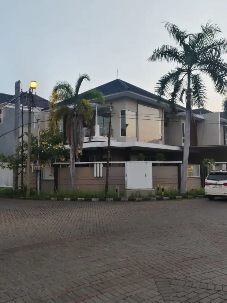 Rumah Cantik Araya Surabaya