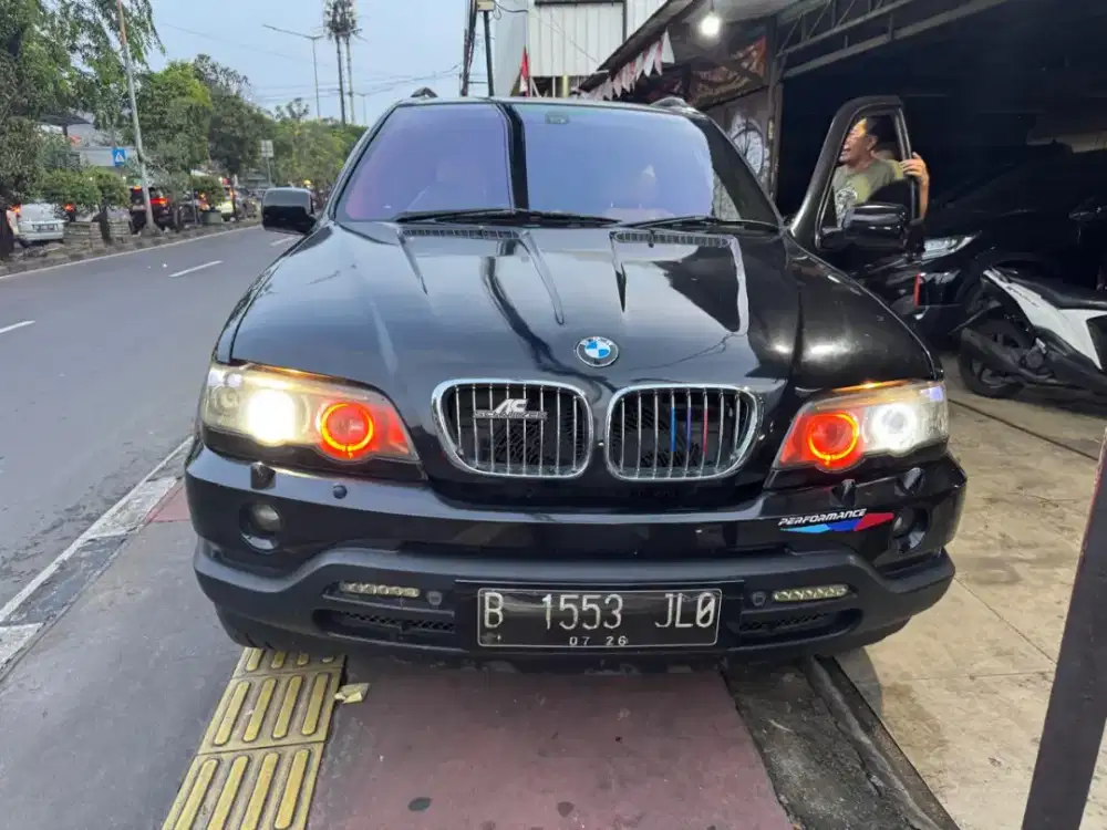 Bmw X5 th 2002 AT