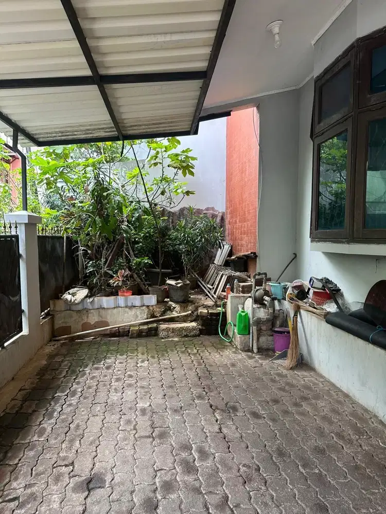 Dijual Rumah di Rawamangun