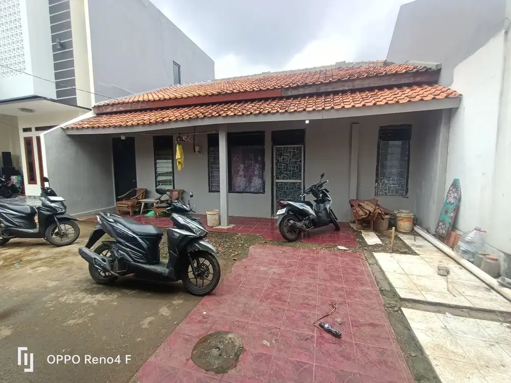 Dijual rumah kontrakan di Tanjung Barat Jakarta Selatan