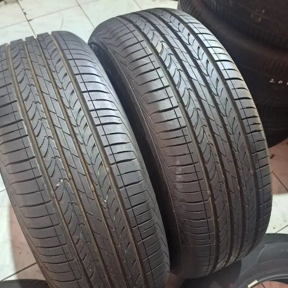 Ban 235 60 18 nexen ring 18