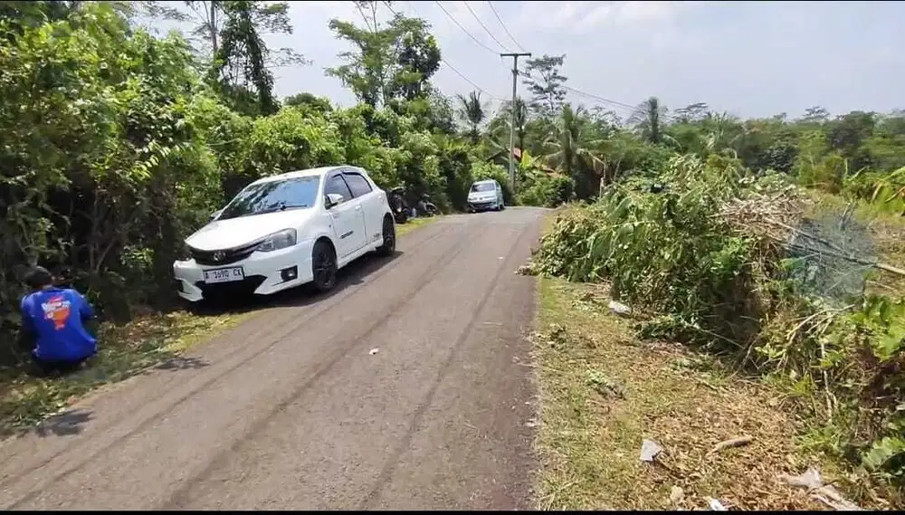 JUAL CEPAT !! TANAH PINGGIR JALAN ASPAL DI KOTA SERANG