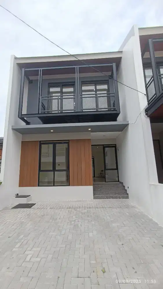 Rumah di arcamanik masih baru siap huni