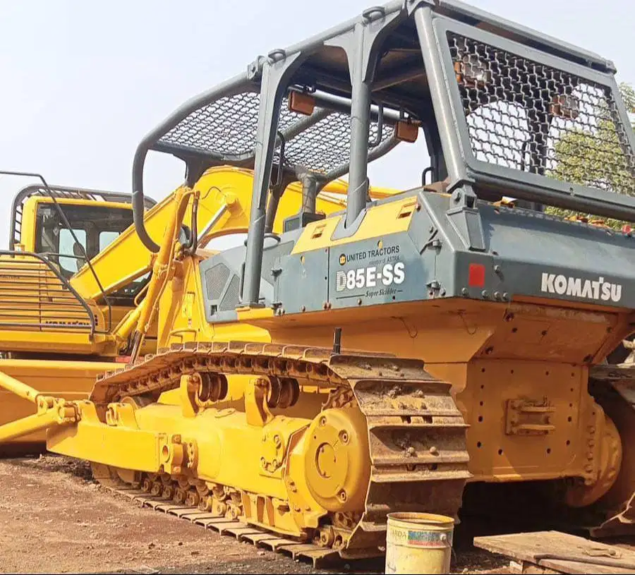Dijual Bulldozer Komatsu D85ESS-2 Tahun 2012