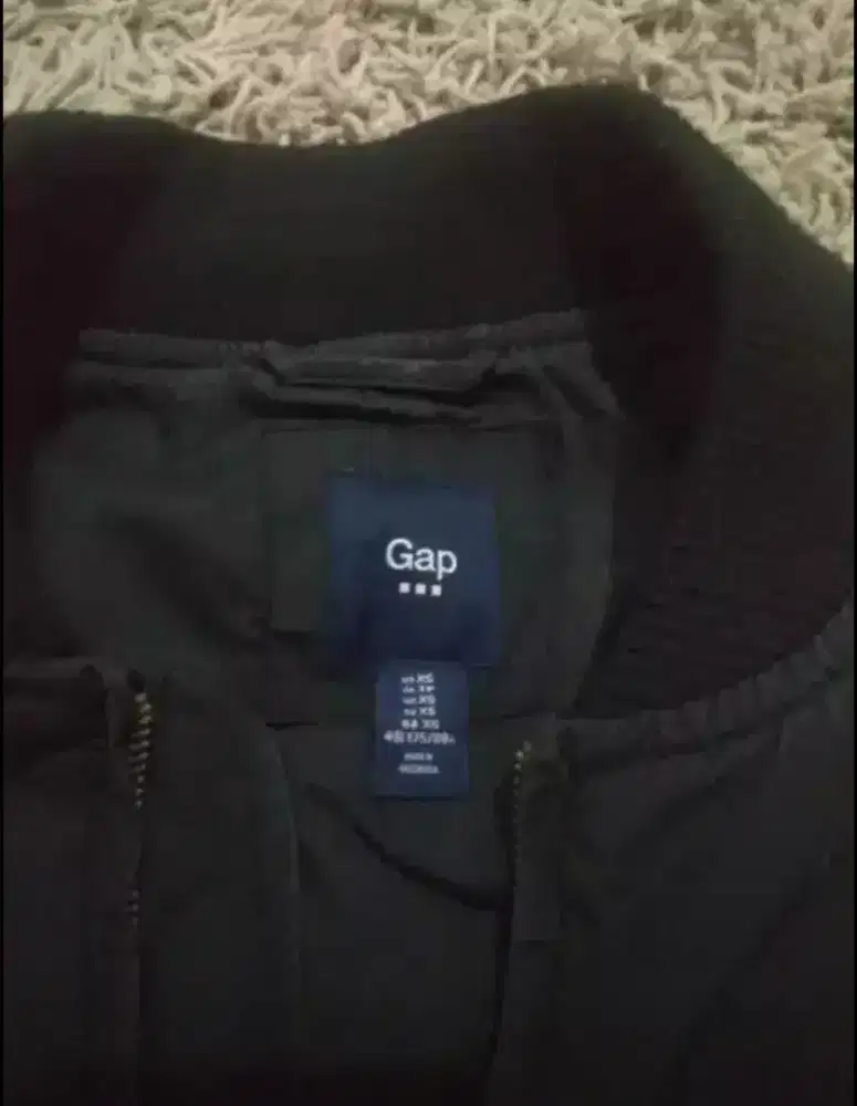 Jaket Bomber GAP