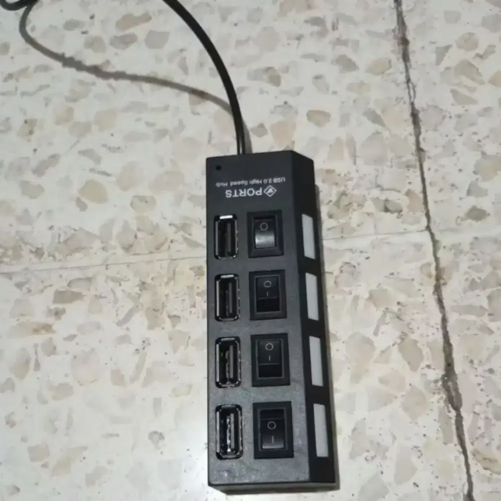 Usb hub charger