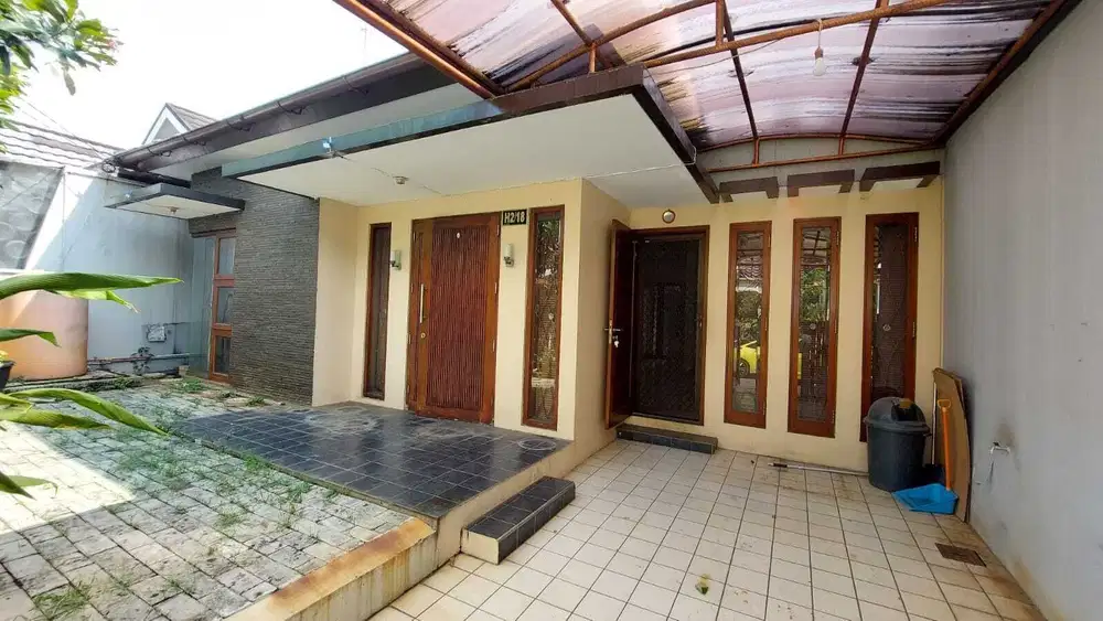 Dijual Rumah di Vila Melati Mas Blok H (CP YOHANES )