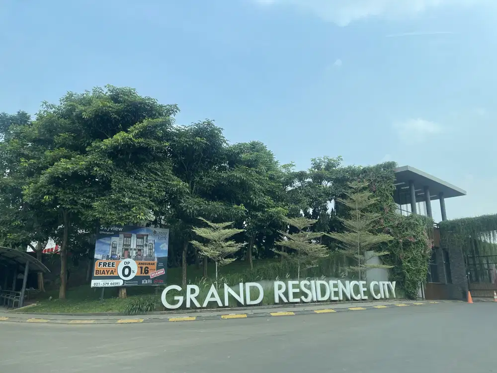 DIJUAL RUMAH FULL RENOVASI DI PERUMAHAN GRAND RESIDENCE CITY BEKASI
