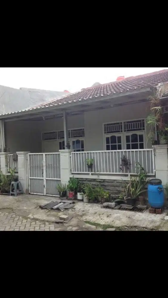 Rumah sejuk lokasi terdepan sangat strategis