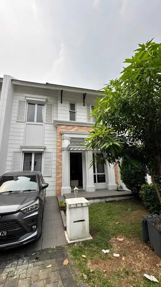 RUMAH DI HYLANDS, GREENWICH BSD (CP: ANITA SUTANTO)