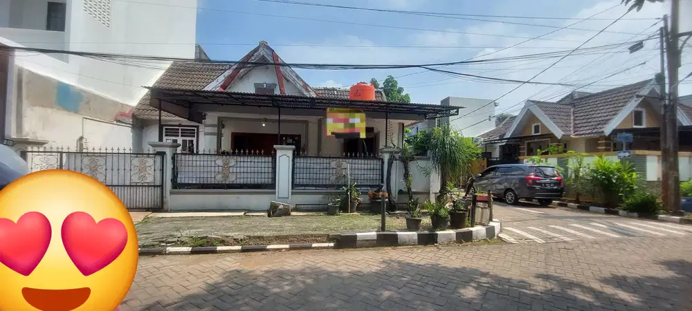 Di jual rumah hook row jalan lebar medang lestari