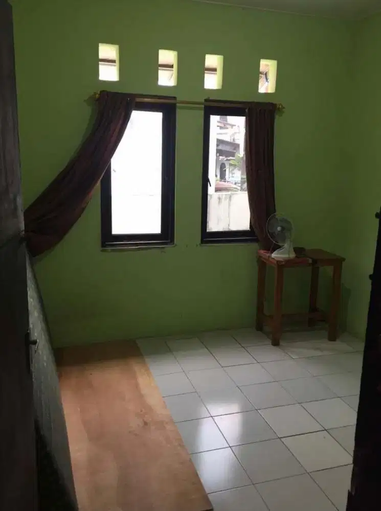 Rumah kos cilandak