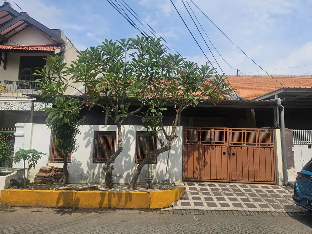 Jual rumah kos ubaya aktif