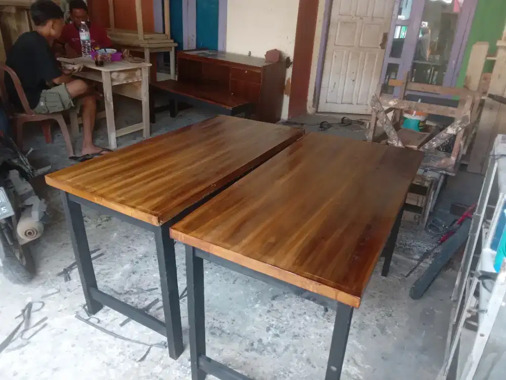 Meja makan, meja warung resto, meja Cafe  serbaguna