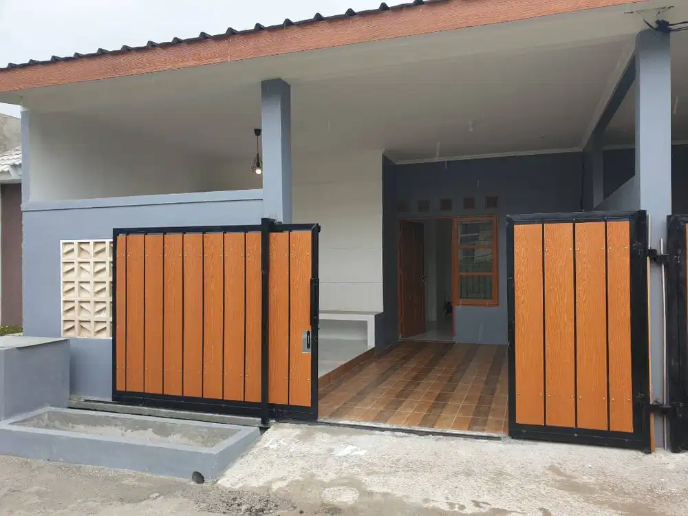 Dijual rumah baru/over kredit(sdh berjln 4 th) , kt, km, carport, dpr