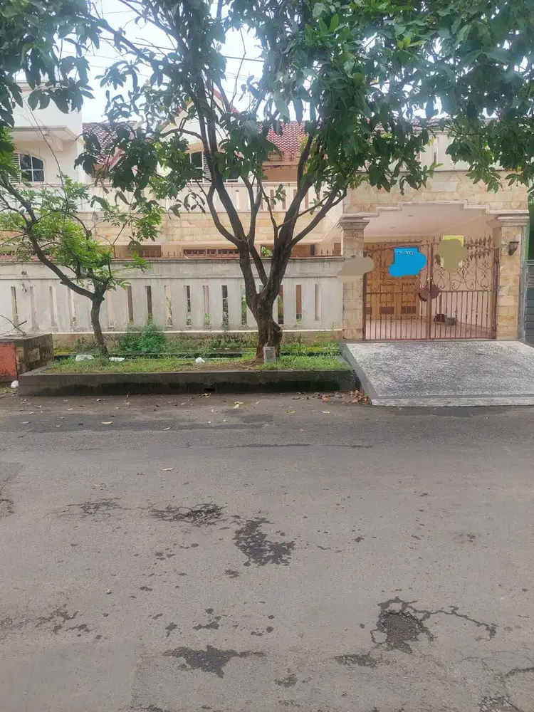 Rumah sektor 7a sangat strategis row jalan lebar