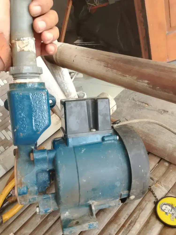 Mesin pompa air panasonic keadaan rusak
