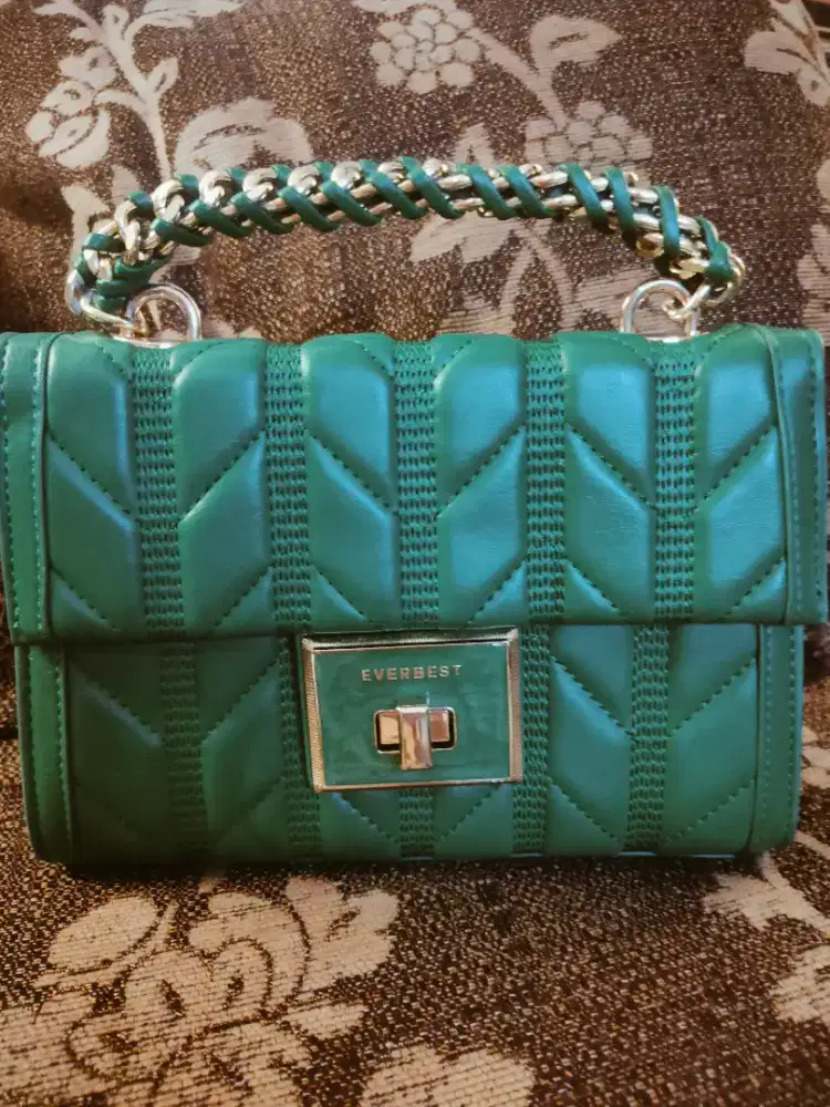 Preloved Tas  Nchiz