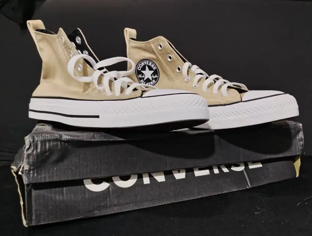 Converse CTAS Hi nomad khaki / oatmilk
