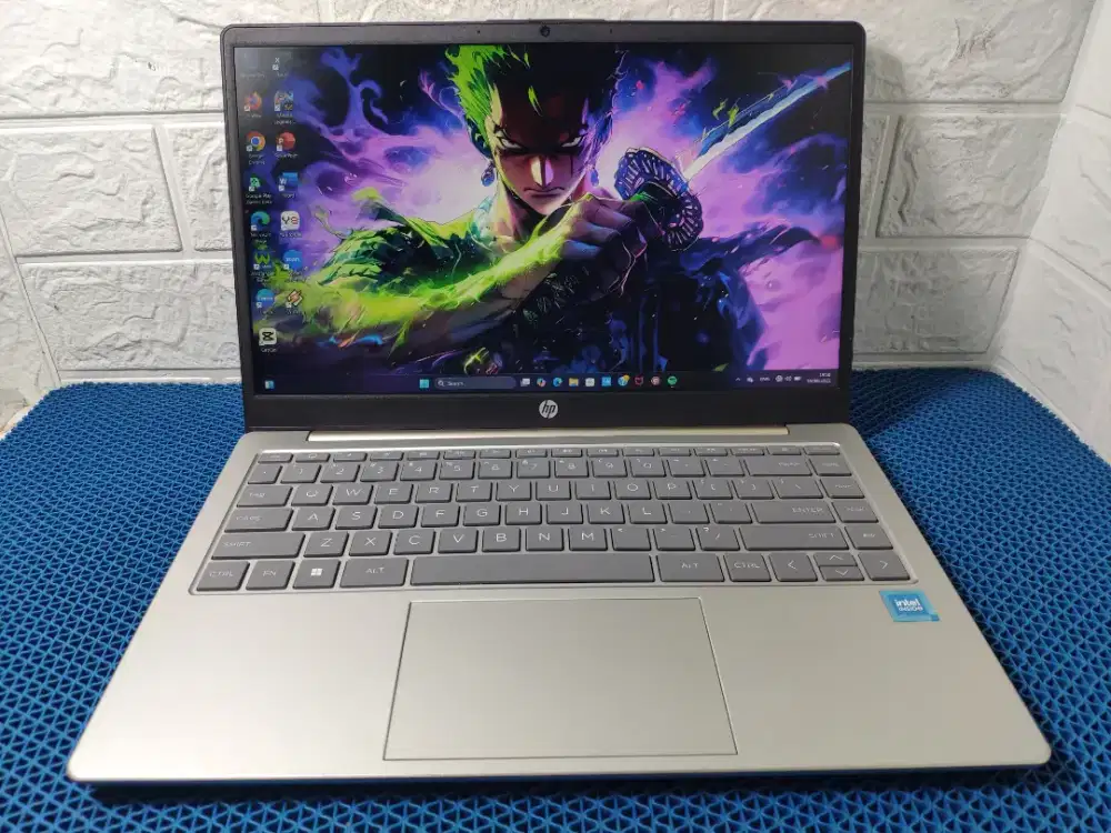 HP 14-ep0 Intel Core i3-N305 RAM 8GB NVME 512GB Intel UHD Mulus READY
