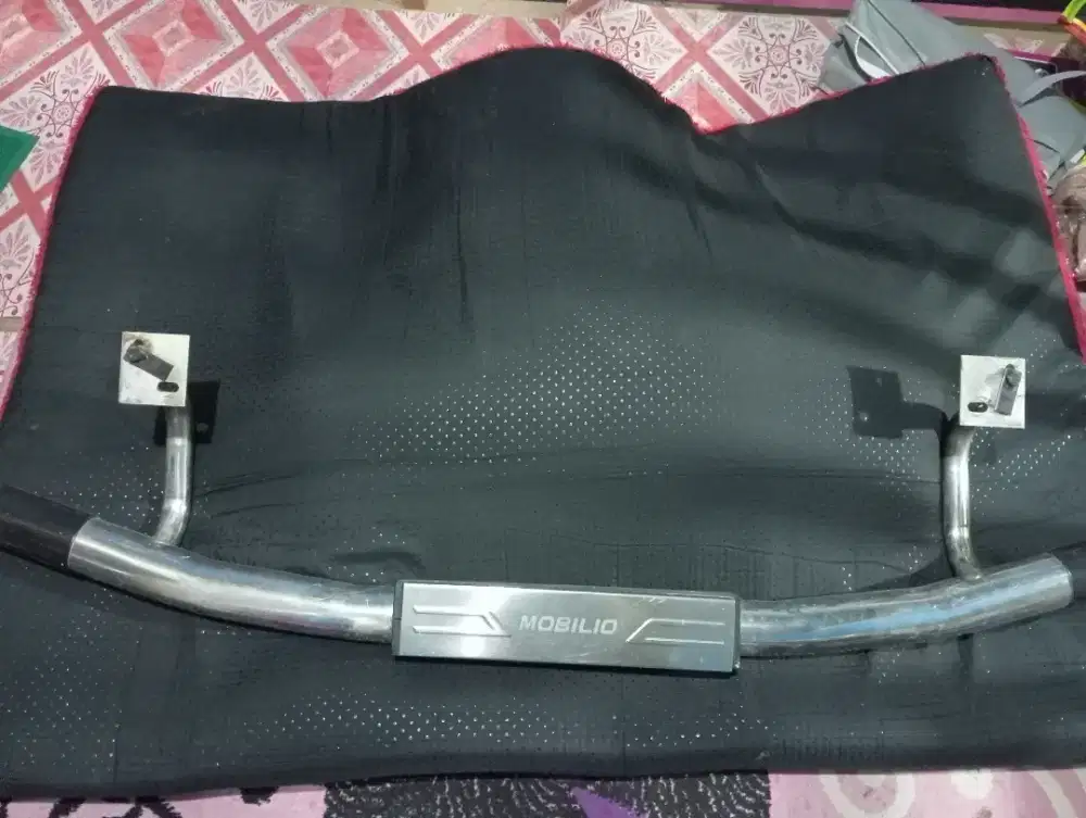 Bumper Mobil belakang universal